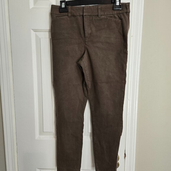 Old Navy_Brown_High Rise Pixie Skinny_Secret Smooth Pockets_Size 6 - Picture 1 of 3